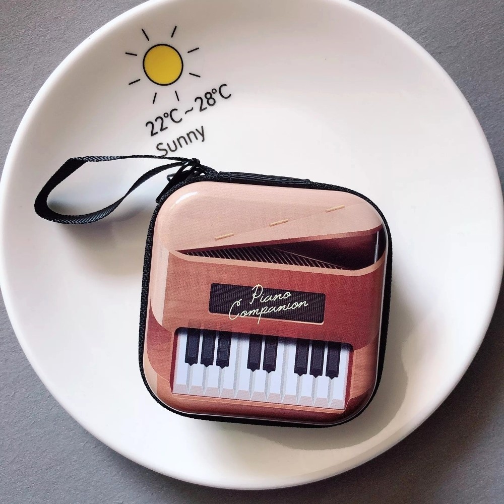 Estuche de Metal Pequeño Piano